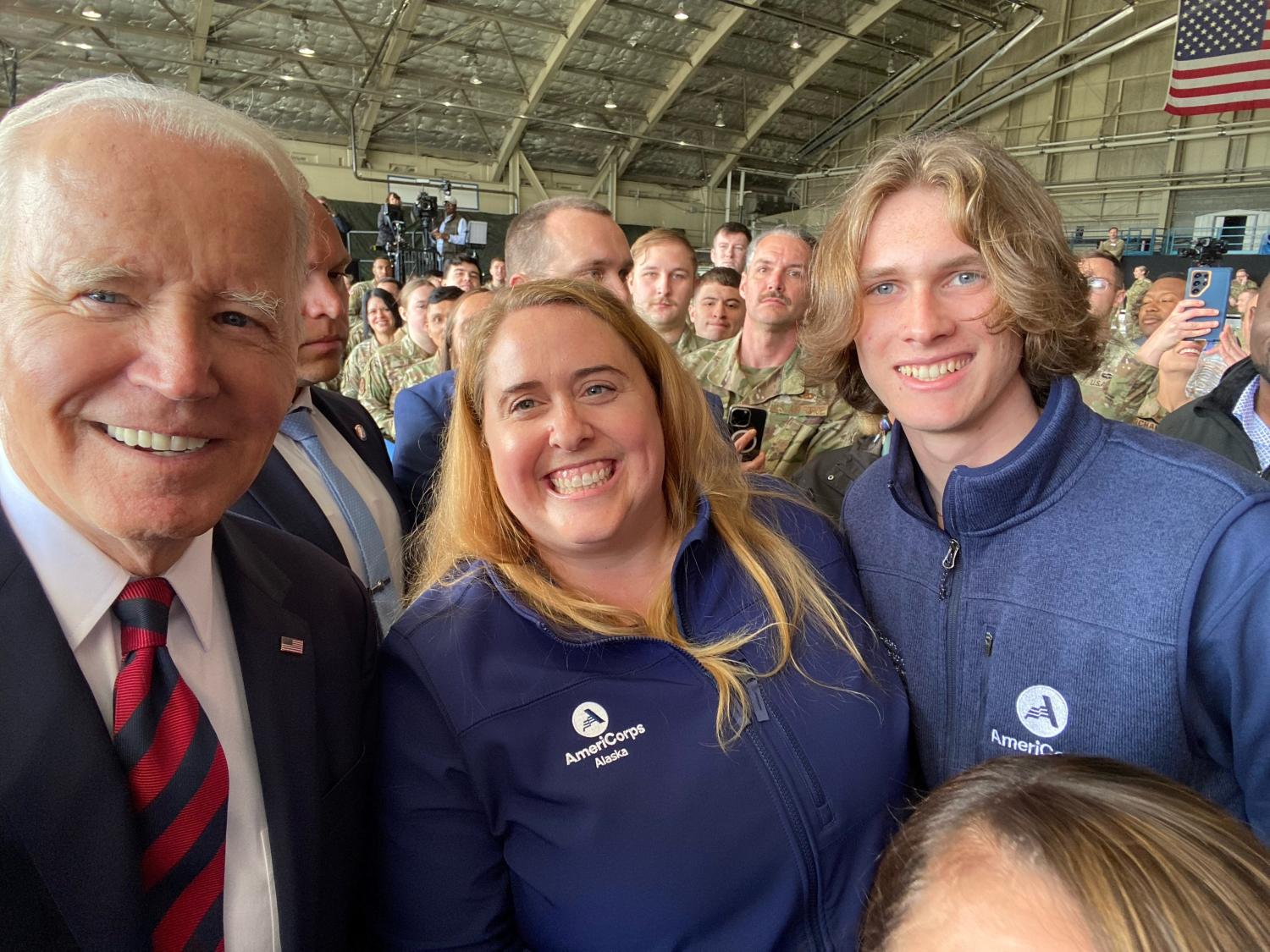 President Biden and AmeriCorps members 