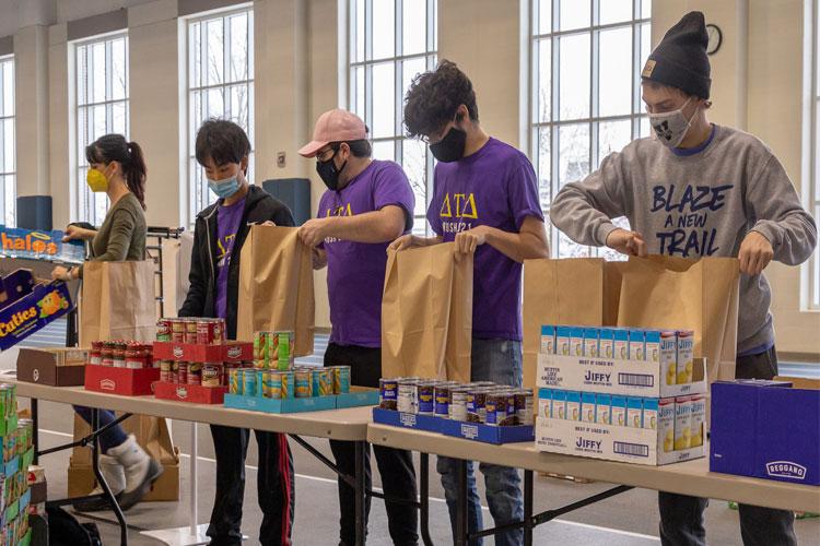 Marietta College volunteers on MLK Day